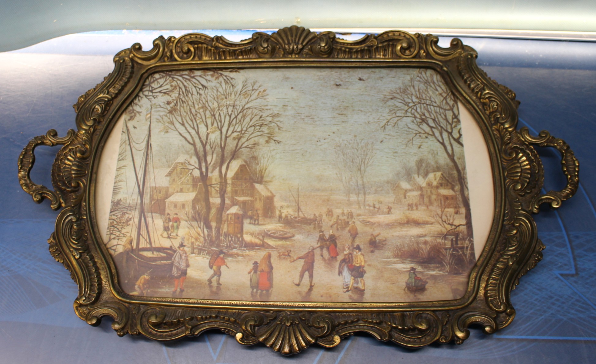 Bandeja marco de bronce y cristal con paisaje de invierno Brueghel el Viejo o Hendrick Avercamp
