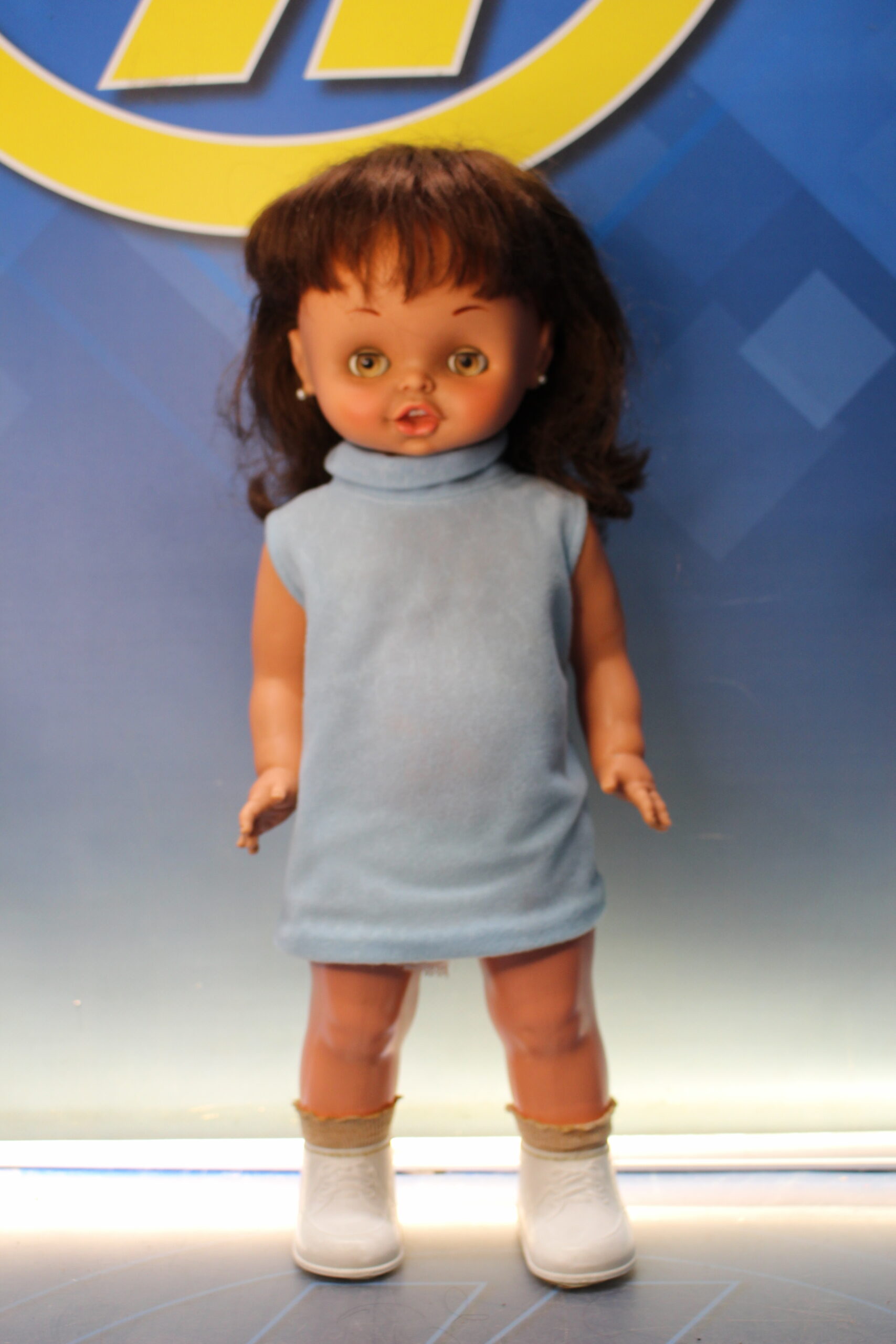 01. Muñeca Eliane de Famosa. Años 60. Eliane Ando Solita.