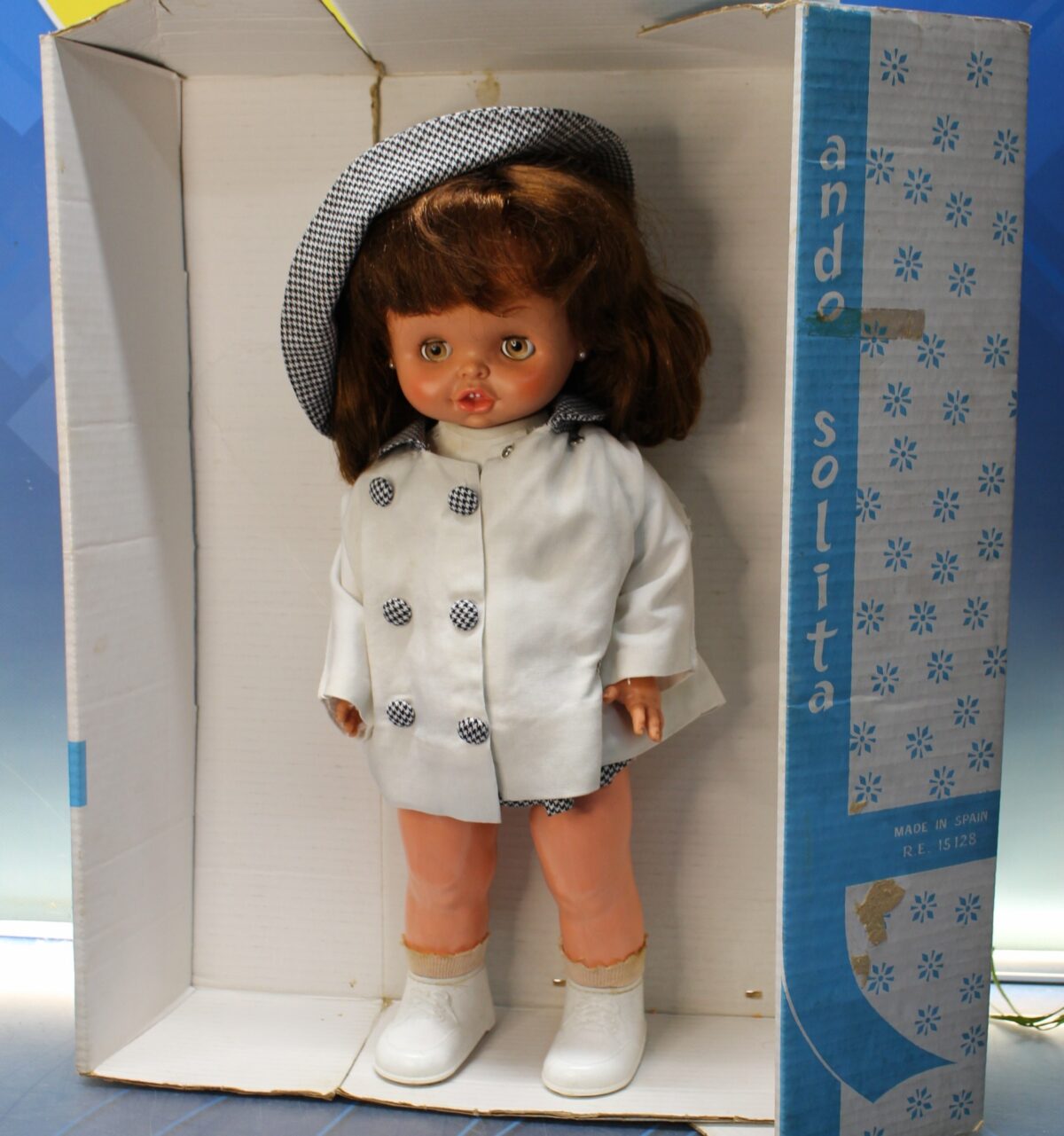 IMG_7267 02. Muñeca Eliane de Famosa. Años 60. Eliane Ando Solita. - Imagen 1