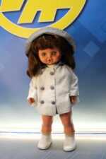 02. Muñeca Eliane de Famosa. Años 60. Eliane Ando Solita. - Imagen 7