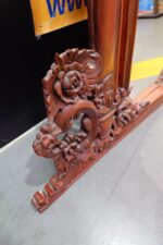 Gran espejo en madera tallada. - Imagen 15