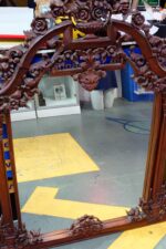 Gran espejo en madera tallada. - Imagen 17