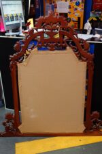 Gran espejo en madera tallada. - Imagen 10