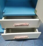 Armario ropero para muñeca tipo Nancy, en perfecto estado - Imagen 4