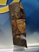 Tabla, escultura artesanal tallada en madera , decoración 43x15x03 cm - Imagen 7