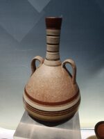 Tres piezas,  botijos o cantaros, 19, 17 cm - Imagen 2