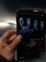 6 películas DVD, suspense, Plan oculto, La interprete, Cop Land, Munich y mas - Imagen 7
