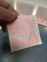 Lote 8 pegatinas YO CAZO + 2 parches y mas pegatinas - Imagen 4