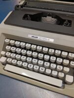 maquina de escribir, con funda, olivetti lettera 40 - Imagen 10