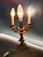 Clásica Lampara de mesa, mesilla, bronce, 3 brazos 38x20 cm - Imagen 10