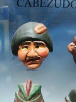 cuadro, LOS CABEZUDOS DE ZARAGOZA enmarcados, CERÁMICA PINTADA, marco de alto 48 x 37,5 x 03 cm - Imagen 4