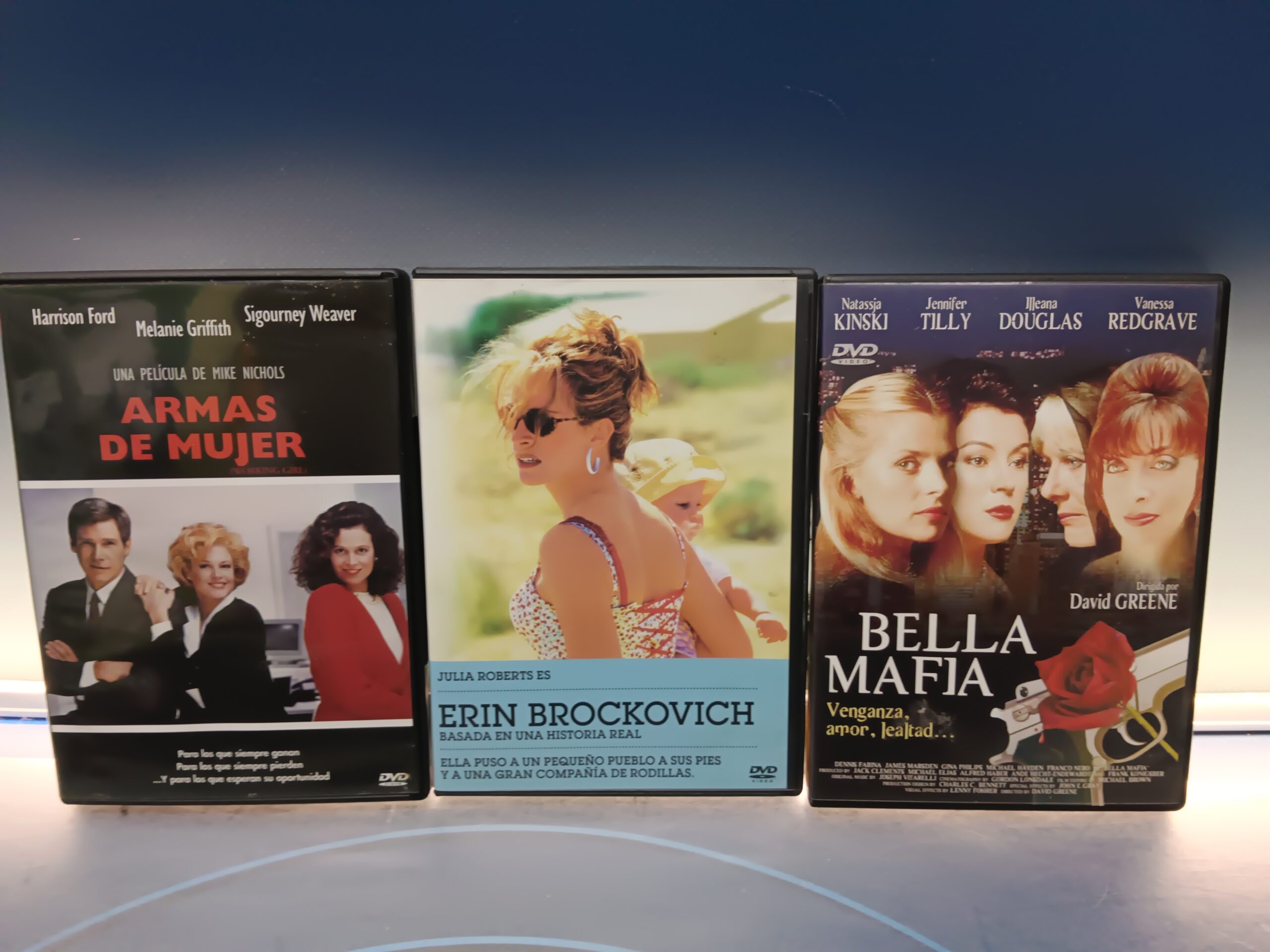 Lote 3 dvds, películas feministas, ARMAS DE MUJER, ERIN BROCKOVICH, BELLA MAFIA