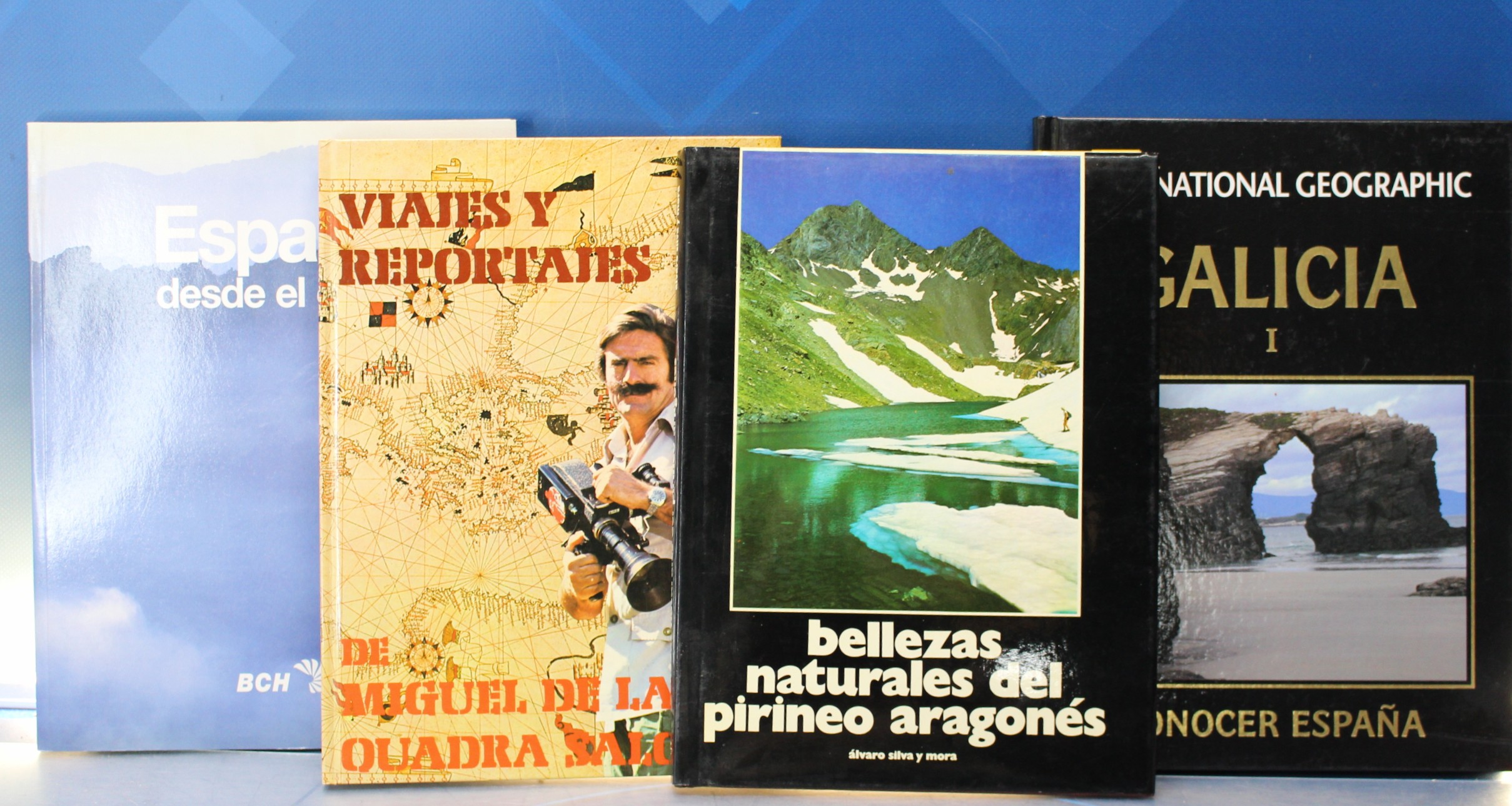 4 libros vintage fotografías a color de naturaleza.