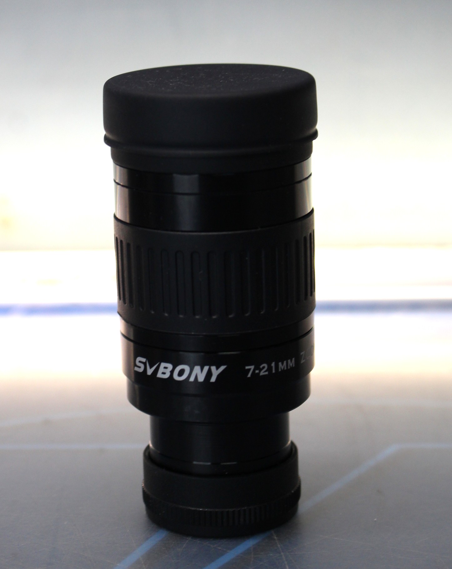 Ocular Svbony Zoom 7 – 21 mm. Telescopio.