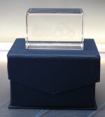 Pisapapeles, trofeo, publicidad Goodyear. - Imagen 4