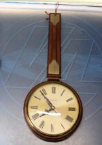 Reloj de pared Radiant. Cuero y latón.