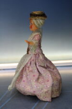 02. Antigua muñeca celuloide traje regional. - Imagen 5