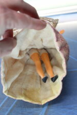 02. Antigua muñeca celuloide traje regional. - Imagen 4