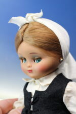 11. Antigua muñeca Linda Pirula de Muñecas Alba, traje regional. Años 50 ó 60. - Imagen 7