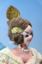 13. Antigua muñeca Layna Fallera, traje regional de Valencia. Años 60. - Imagen 4