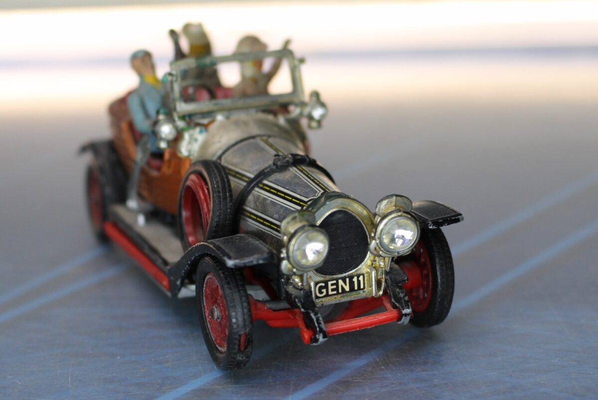 IMG_7886 Chitty Chitty Bang Bang. Corgi Toys. 1/43. Circa 1967. - Imagen 1