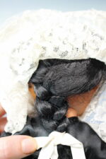 13. Antigua muñeca española traje regional de Valencia. Años 60. - Imagen 5