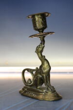 Candelabro de quimera, dragón en bronce o latón. Estilo victoriano. - Imagen 11