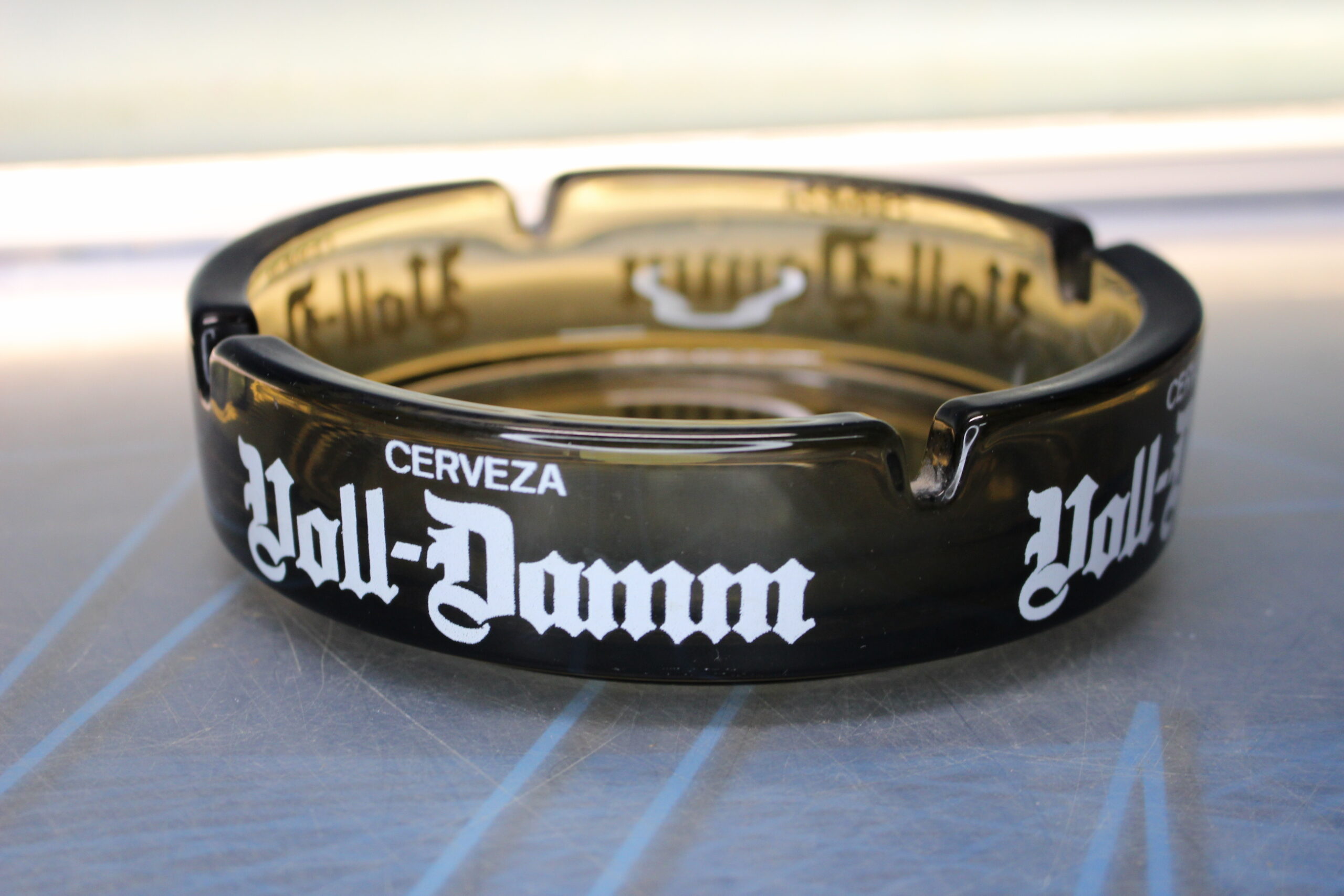 Cenicero vintage Cerveza Damm, Voll-Damm.