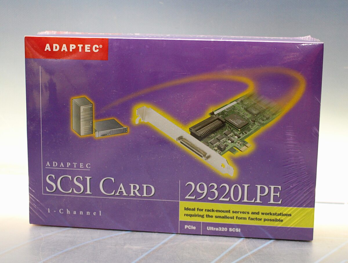 IMG_8358 Adaptec SCSI Card 29320LPE. - Imagen 1