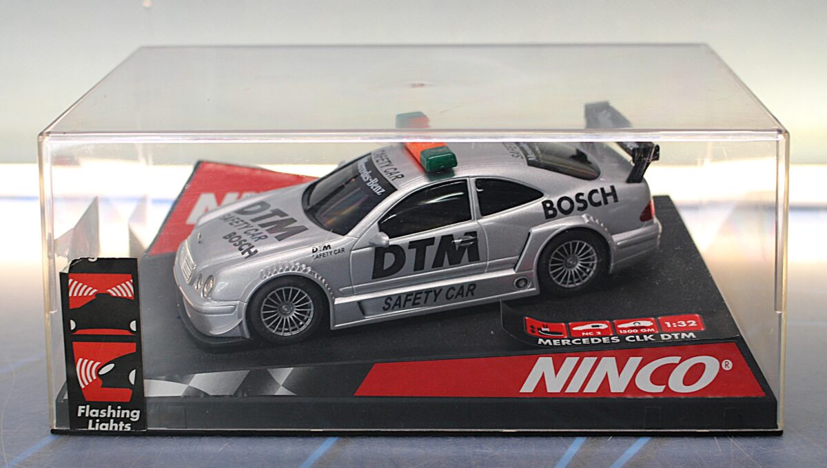 IMG_8413 Mercedes CLK DTM Safety Car. Coche slot Ninco. - Imagen 1