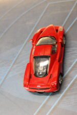 Enzo Ferrari Carrera Evolution. Coche slot Mattel 2003. - Imagen 3