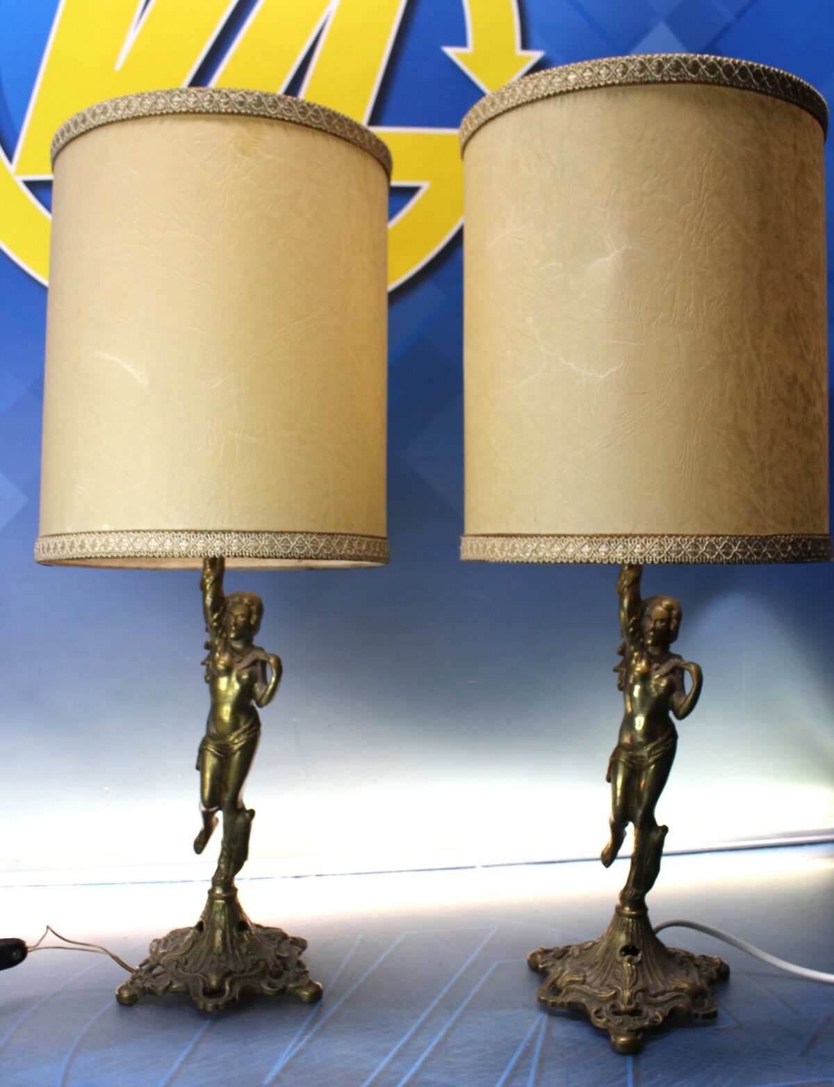 IMG_8537 Lámparas de bronce estilo art nouveau. Vintage. Candelabros. - Imagen 1