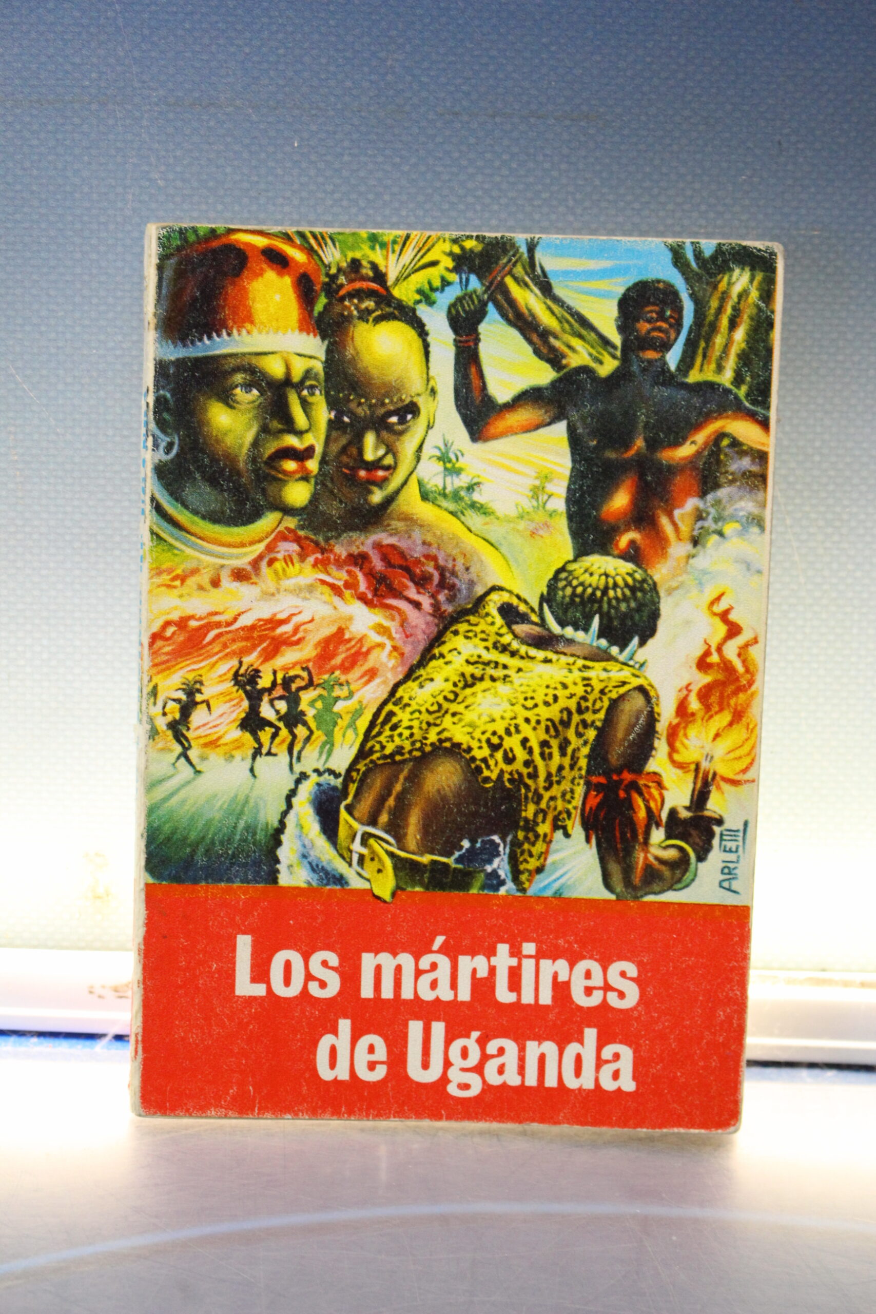 Novela pulp, Los Mártires de Uganda de Giuseppe Beduschi. Ed. Mundo Negro, 1970.