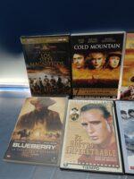 8 dvds, westerns, del oeste,  Texas rangers, El perdon, el bueno el feo y el malo, Cold Mountain y mas - Imagen 3