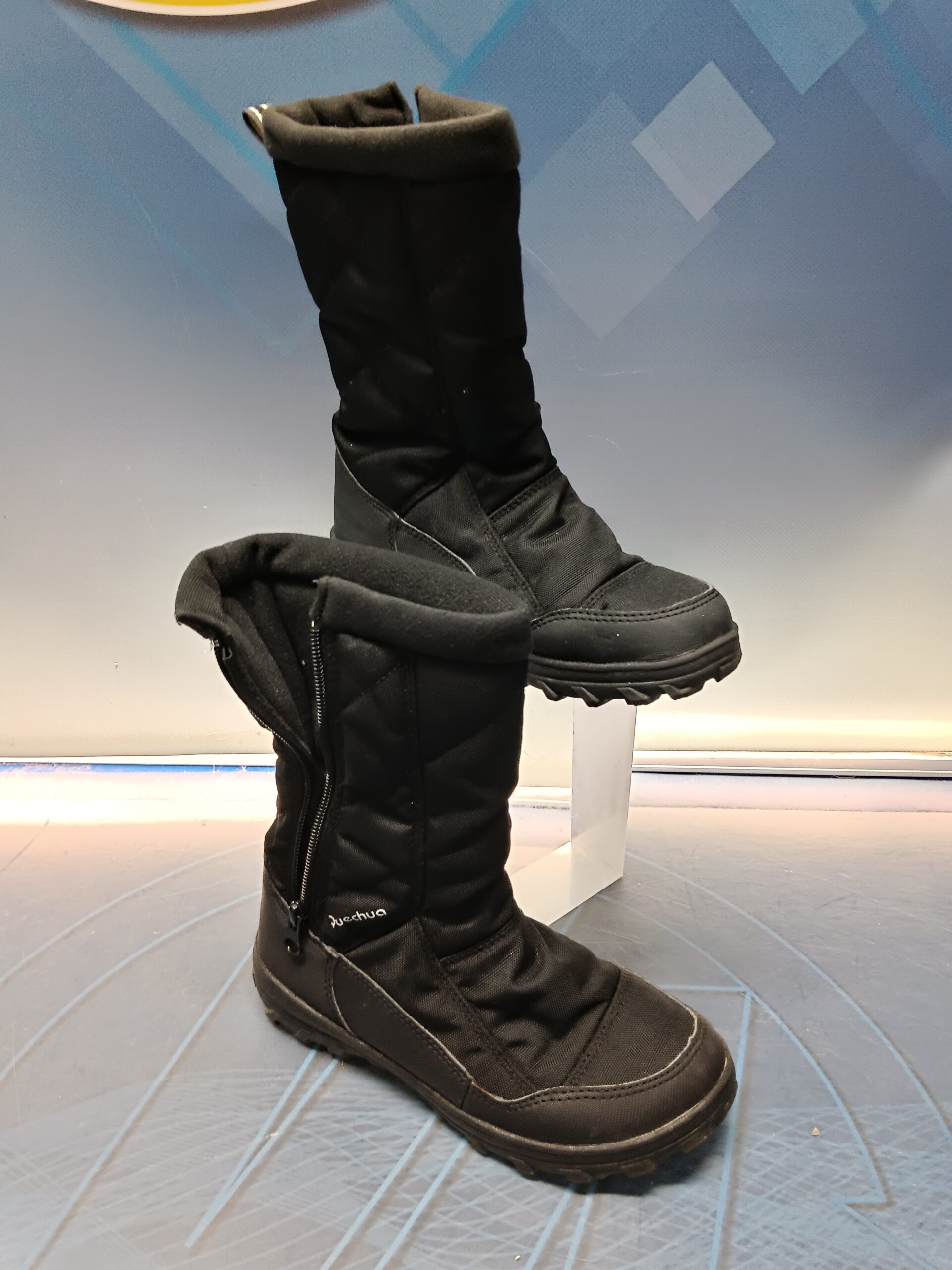 Botas nieve de descanso quechua talla 34 en buen estado