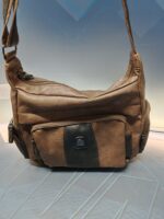 Bolso de piel by clair,s bags en perfecto estado - Imagen 8