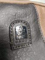 Bolso de piel by clair,s bags en perfecto estado - Imagen 4