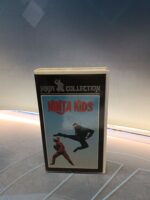 Película en VHS ninja kids - Imagen 3
