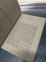 Libro, CRÍA MODERNA DE LOS CANARIOS. MARINA ROBERTI. EDITORIAL DE VECCHI. 1979. - Imagen 4