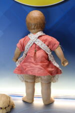 Antiguas muñecas “Mamá” de cartón piedra o composición. - Imagen 16