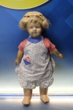 Antiguas muñecas “Mamá” de cartón piedra o composición. - Imagen 9