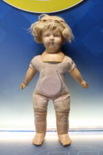 Antiguas muñecas “Mamá” de cartón piedra o composición. - Imagen 7