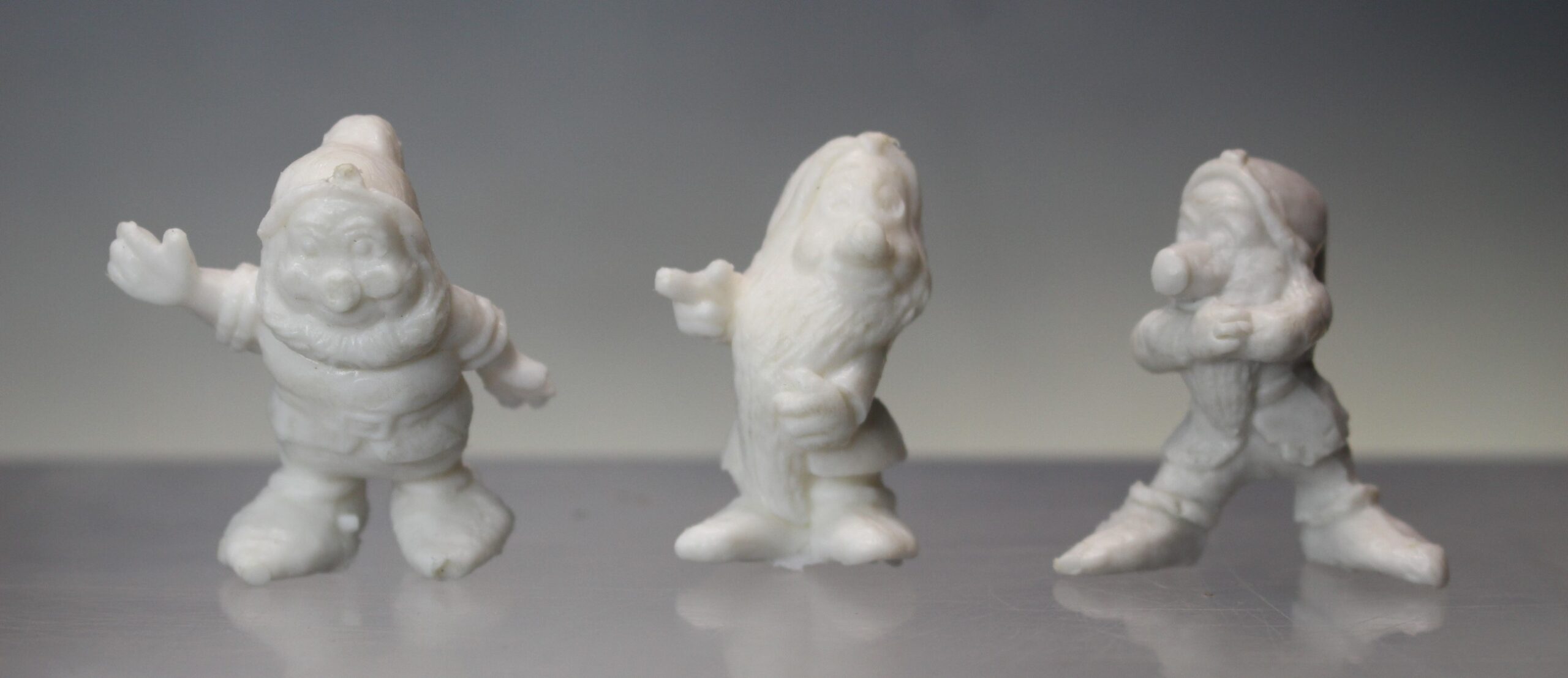 Blancanieves y Los 7 Enanitos. Dunkin. 3 Figuras de PVC.