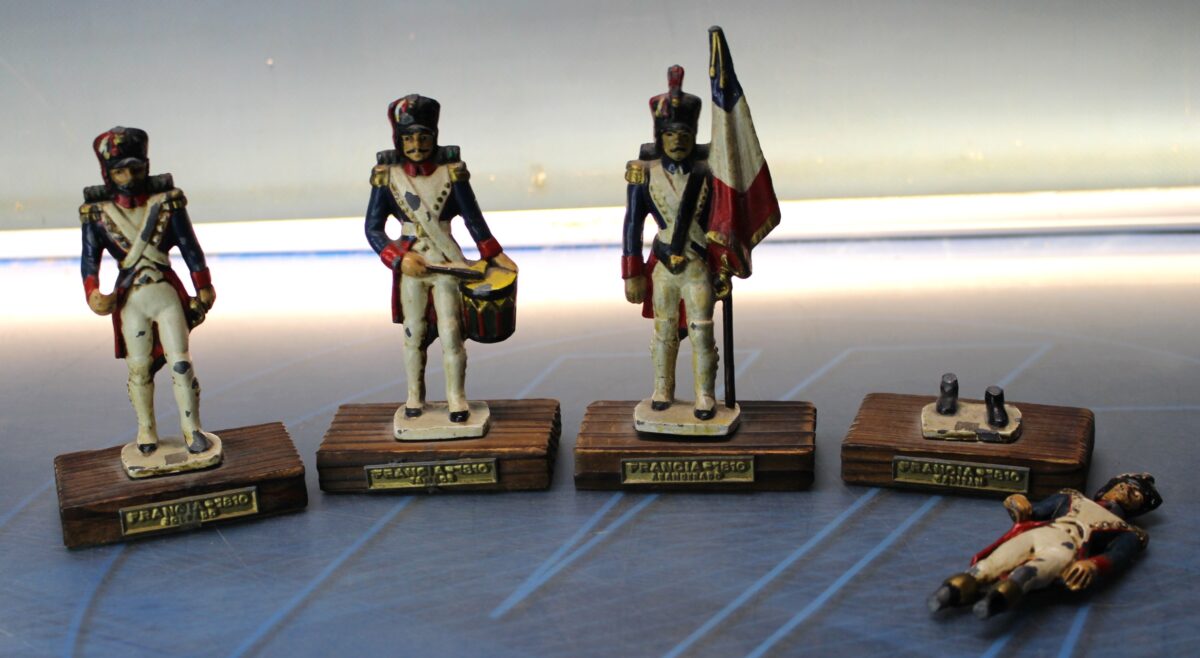 IMG_9025 4 Soldaditos de plomo. Guerras Napoleónicas 1810. - Imagen 1