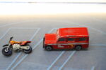 Lote de coches 1/64: Hot Wheels, Guisval, Maisto, Bburago. - Imagen 3