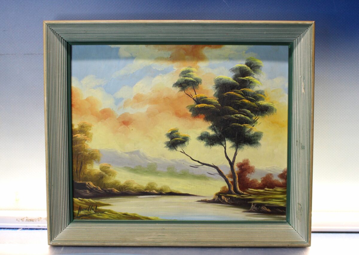 IMG_9234 Amanecer. Pequeño óleo sobre tabla, firmado. Mediados s.XX. - Imagen 1