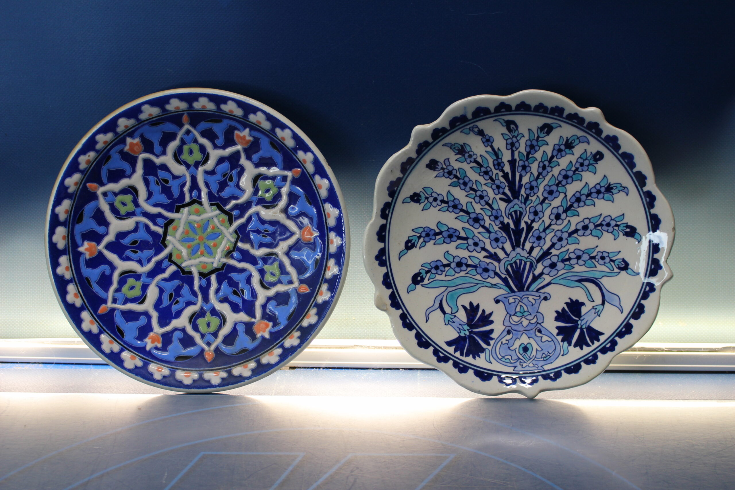 2 Platos vintage cerámica turca, Turquía.