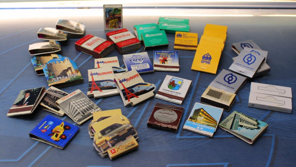 IMG_9330 40 cajas de cerillas vintages. Publicidad y hoteles. - Imagen 1