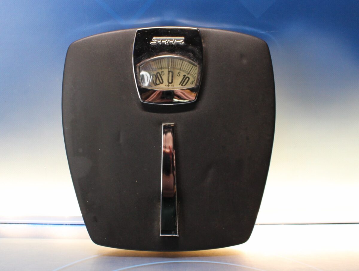 IMG_9541 Báscula de baño mecánica Stube años 60. - Imagen 1