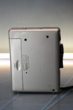 Walkman Sanyo M-1060C Grabadora, reproductor de casetes. - Imagen 4